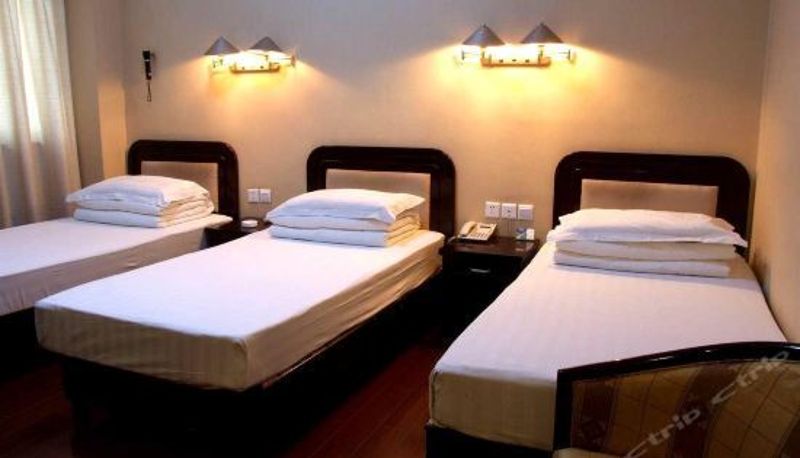 Habitación triple - Nandu Hotel