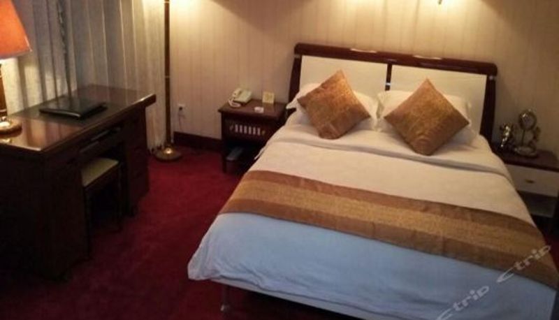 Habitación de categoría superior - Dong Fang Hotel
