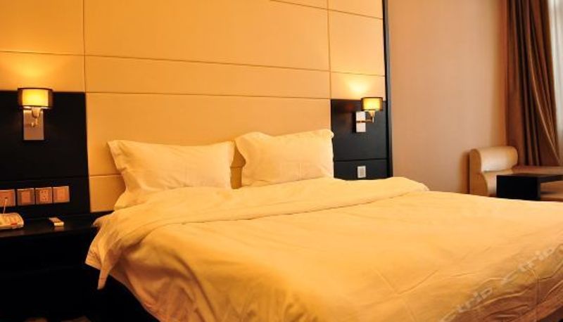 Camera business - Shenghuopai Hotel Dandong Yalvjiang Duanqiao