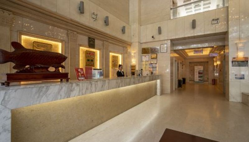 Reception - Yilong Hotel