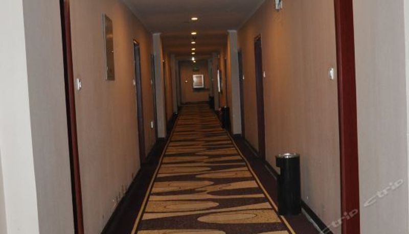 Recepción - Chutian Hotel