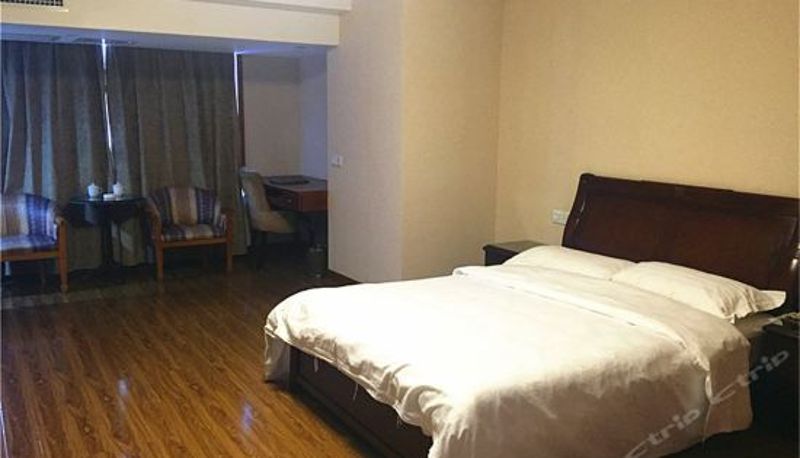 Business-Zimmer - Wuhan Baofeng Hotel