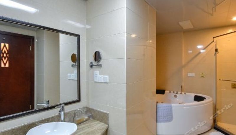 Widok wnętrza - Bayi Hotel