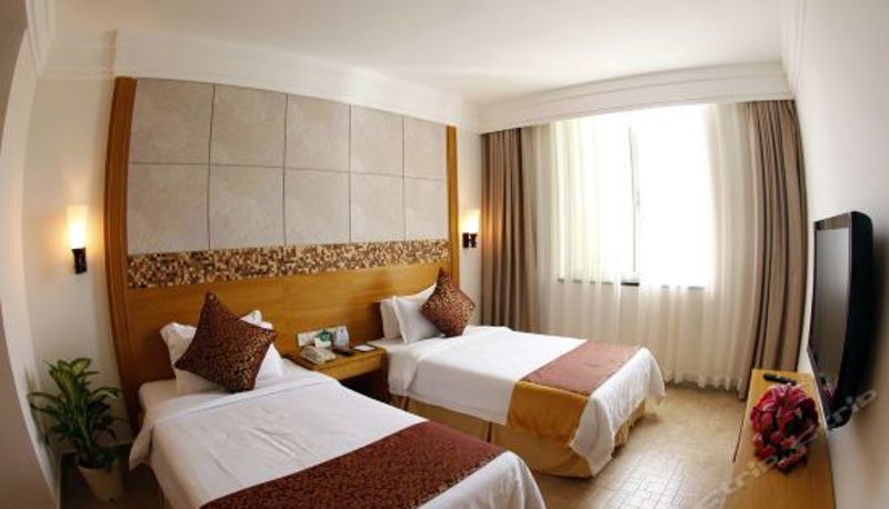Pokój trzyosobowy - Sanya Jinglilai Resort