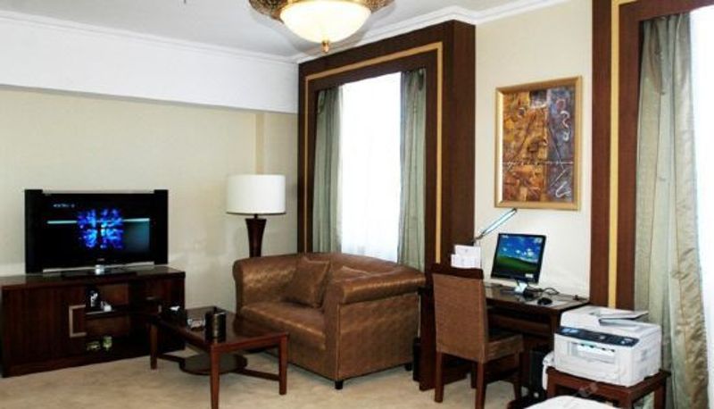 Camera business - Todays International Hotel