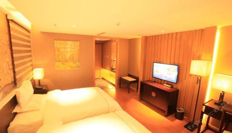 Pokój typu business - Rushi Hotel