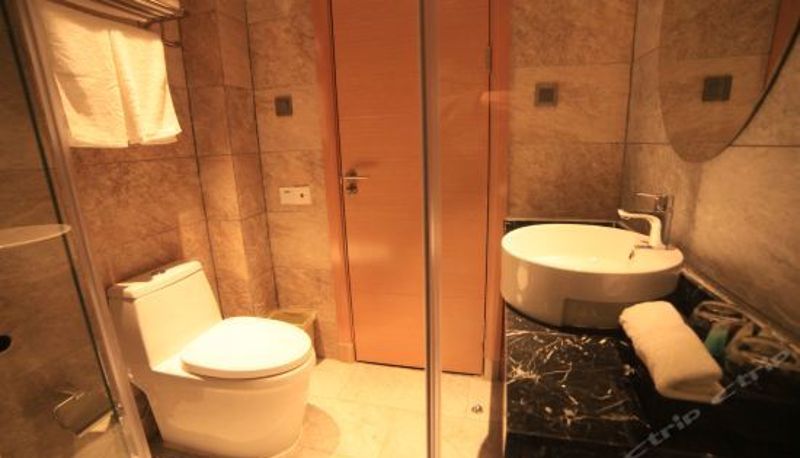 Pokój typu business - Rushi Hotel