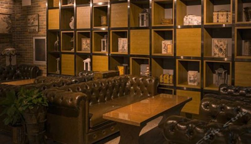 Reception - James Joyce Coffetel(Tianjin Wuqing High-speed Railway Station)