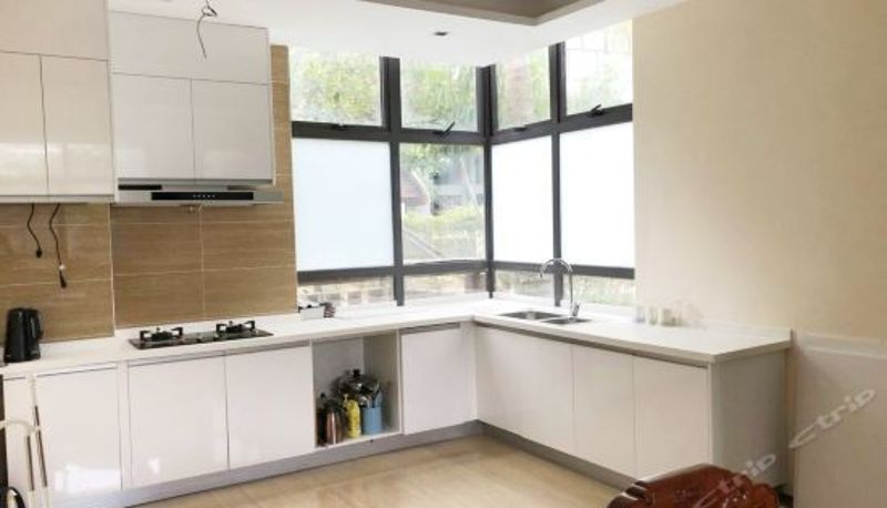 Tripla - Zhongxin Xiangshuiwan Holiday Apartment