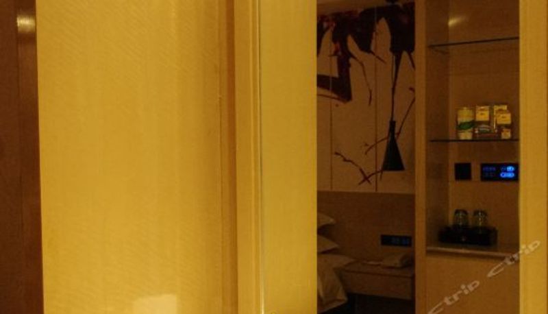 Camera business - Venice International Hotel