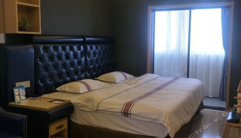 Camera superior - Yuejia Boutique Apartment Hotel (Yinchuan Jianfa Dayuecheng)