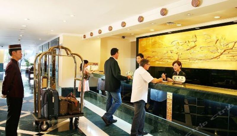 Reception - Zhuangyuan Inn
