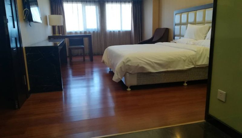 Suite - Starway Zhaoqing Dawang High-tech Zone (Domestic Only)