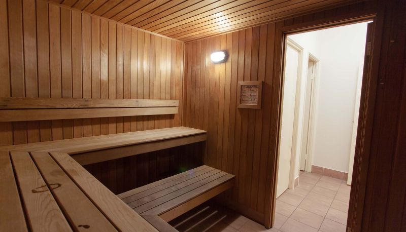 Sauna - The Mirage Alexandra Headland