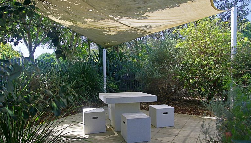 Info - A Perfect Stay - Beach House @ Tallows
