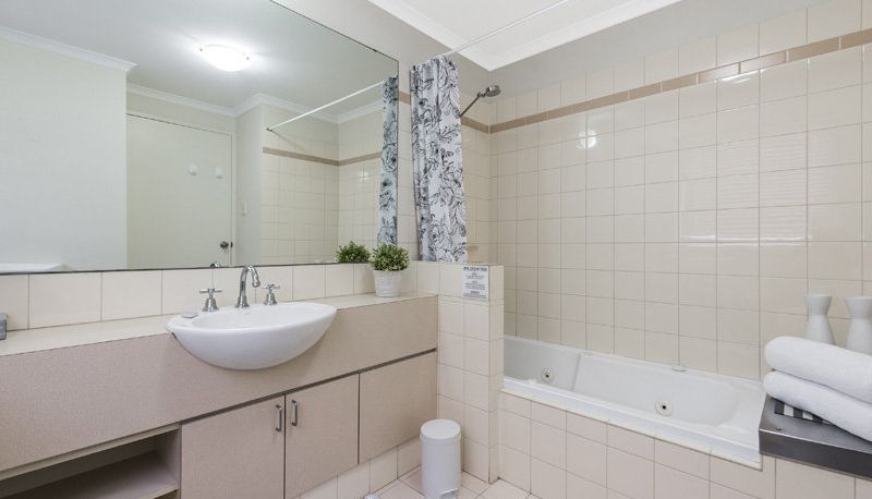 Info - Executive Escapes - Perth West End Apartment 601