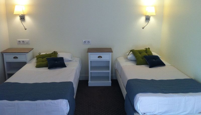 Chambre supérieure (double) - Citotel Louise de Savoie
