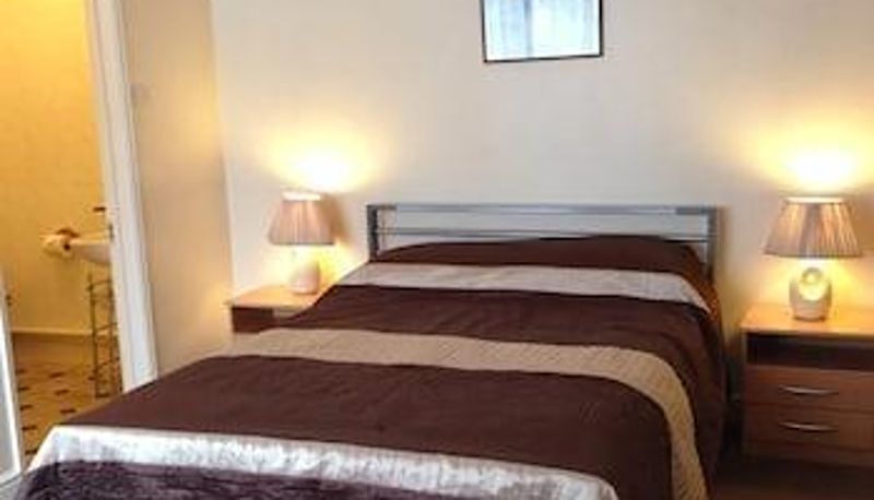 Standard room - The Oak Rooms