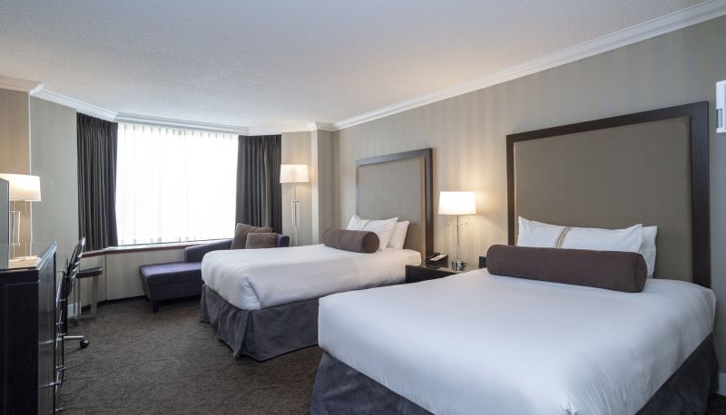Zimmer - Sandman Signature Edmonton Downtown Hotel