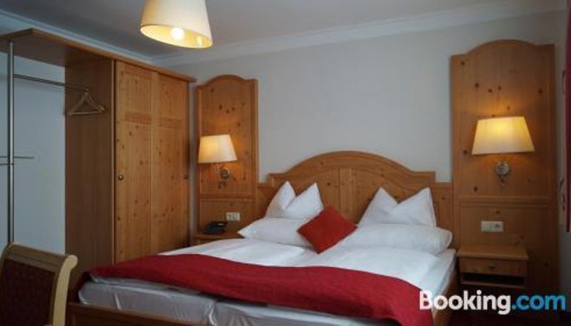 Información - Hotel Binggl