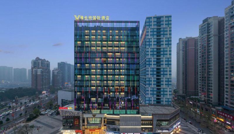 Hotel Außenbreich - Vienna International Hotel Neijiang Wanda Square store