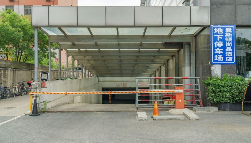 Area esterna dell'hotel - Manston Shangpin Hotel (Haiheng Pedestrian Street Store)