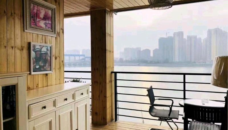 Area esterna dell'hotel - Three Bund Hotels
