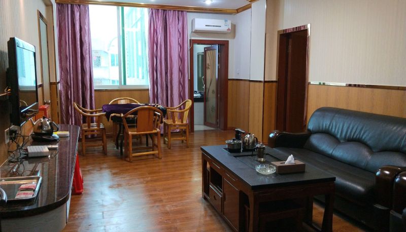 Suite - Pearl Hotel (Qiangxin Road Store)