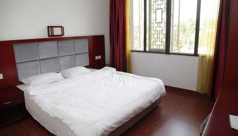 Info - Huanglongxi Tianyuan Xianfu Hotel