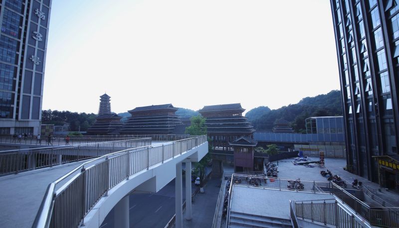 Informacje - Pengcheng Xinyue · Watching Hotel (Guiyang Huayuan Wealth Plaza Store)