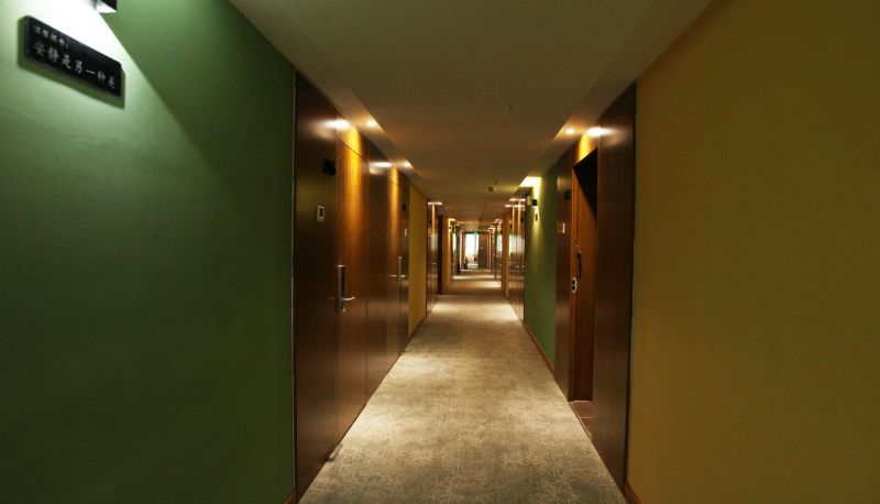 Area esterna dell'hotel - Beijing)  Dongzhimen Kangbaina Hotel (Yonghe Palace
