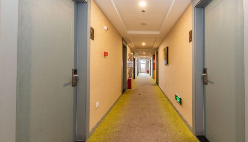 Buitenruimte van het hotel - Chengdong Road) Qingfeng Bailu Hotel (Zhengzhou Wenmiao Subway Station