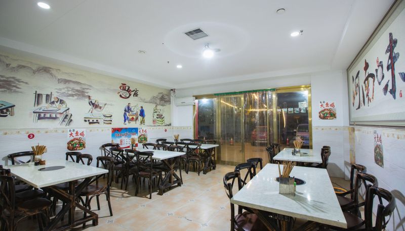 Area esterna dell'hotel - Xinyue Lishui Holiday Inn (Huaxia Avenue Branch of Zhengzhou Xinzheng International Airport)