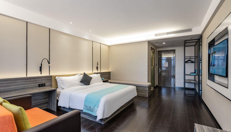 Suite - Qian'an Hotel (Zhuji Yongli Plaza Store)