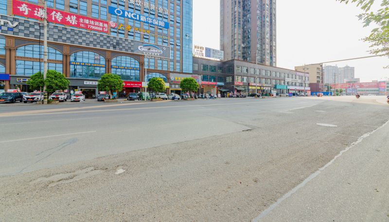 Info - Zhongjiang Royal Court Impression Hotel