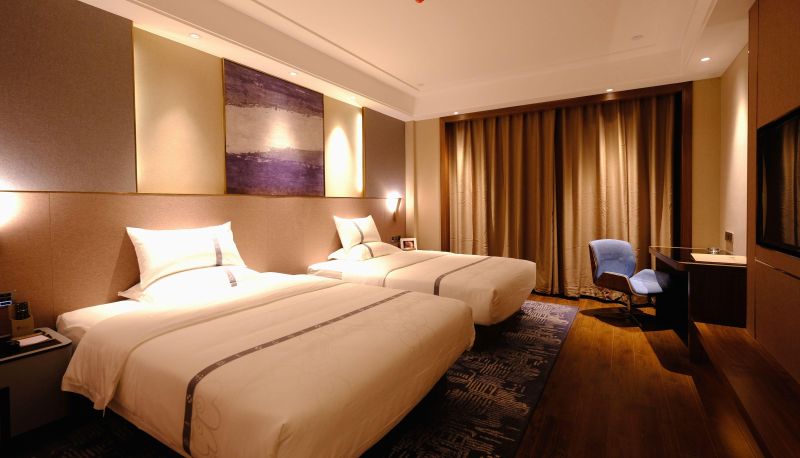 Zimmer - Esther International Hotel (Shaoshan Xintiandi Pedestrian Street)