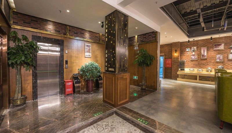Hotel outdoor area - Sanhe)  Yanjiao  Yanling Road Zhe · Coffee Hotel (Wal Mart Store