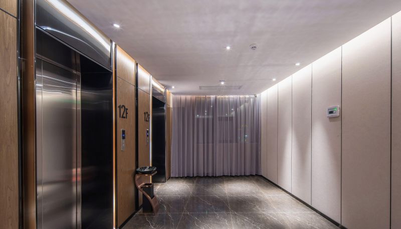 Area esterna dell'hotel - Berman International Hotel