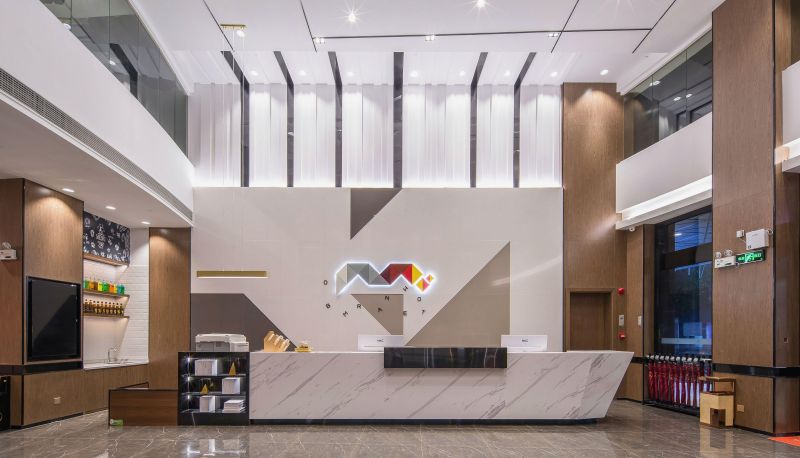 Area esterna dell'hotel - Berman International Hotel