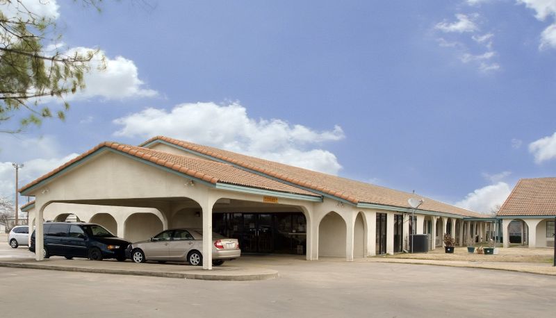 Vista esterna - Americas Best Value Inn Bonham