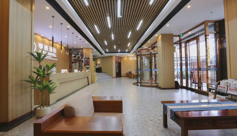 Zona exterior del hotel - Jiyu Tiantai Mountain Hotel (Guoqing Temple Store)