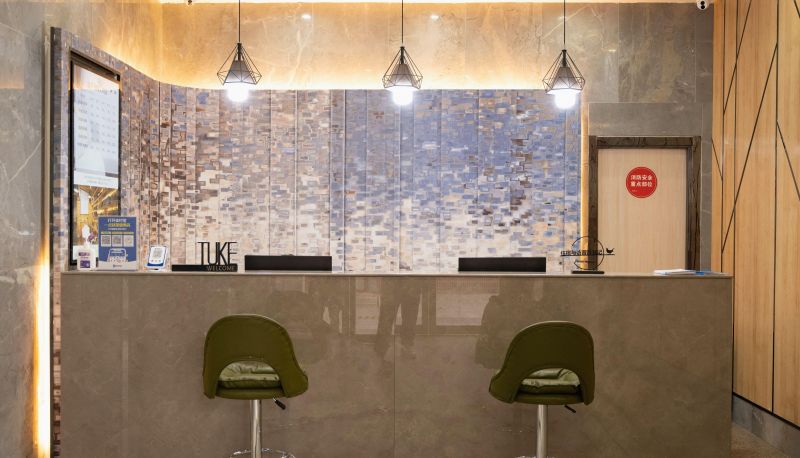 Area esterna dell'hotel - Tucker China Light House Hotel (Luoyang Railway Station Yingtianmen Store)