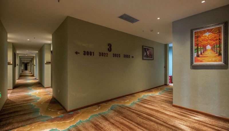 Hotel Außenbreich - Yueer City Hotel (Wuhan Baishazhou Longhu Tianjie Store)