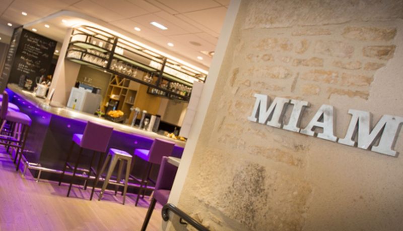 ホテルの内観 - Campanile PRIME - Dijon Centre Gare Hotel Restaurant