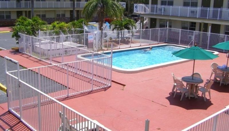 Piscine - Days Inn Pompano Beach
