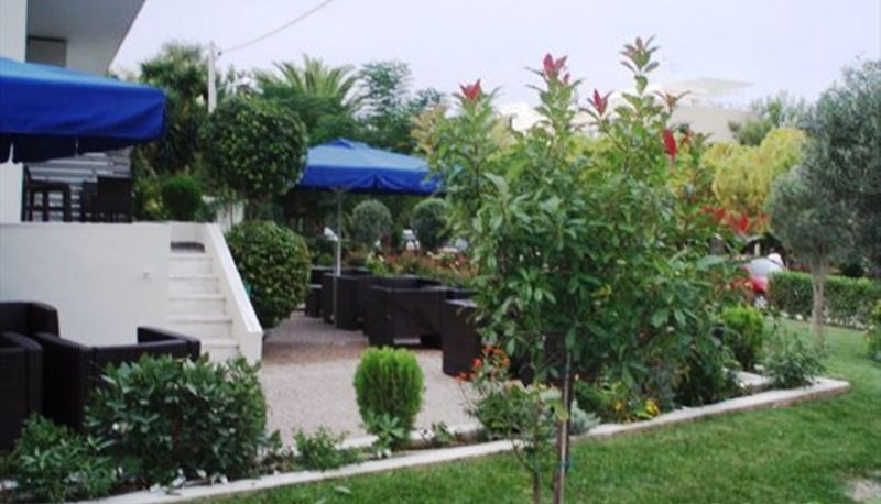 Garten - Blue Sky Hotel