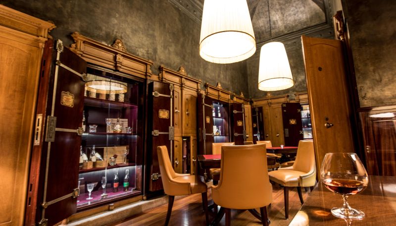 Bar - NH Collection Carlo IV