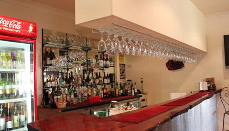 Info - The Bowen Inn Motel