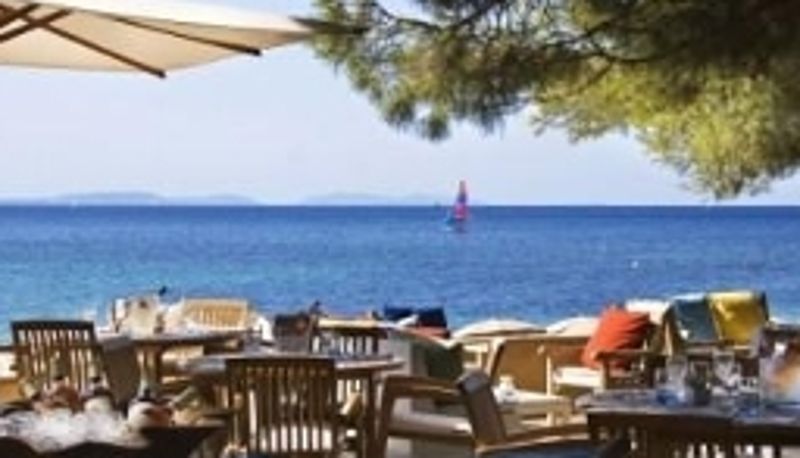 Terasse - La Pinede Plage Chateaux et Hotels Collection