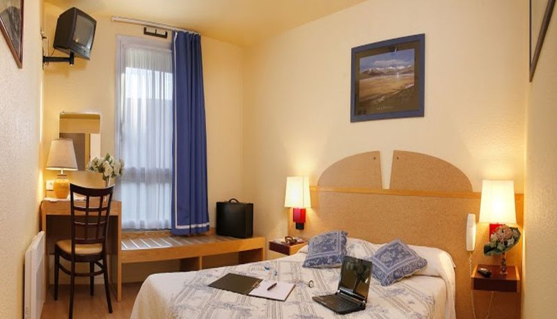 Standardzimmer - Kyriad Direct Arpajon